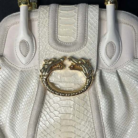 Hot in Hollywood genuine leather purse - Picture 2 of 7